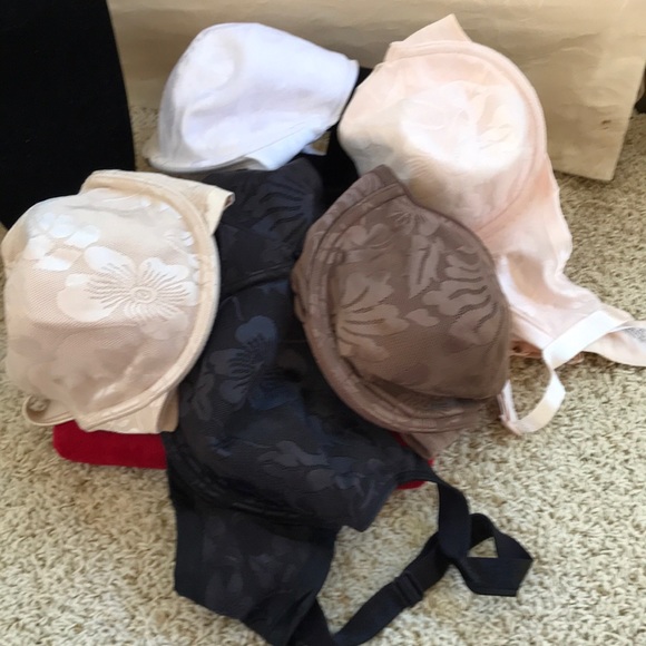 Intimates & Sleepwear Bras Galore Dont Think They Were